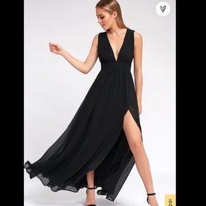 NWT Floor length Lulu’s Gown